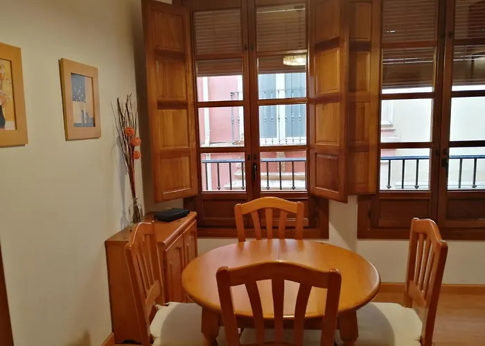Piso para 4 en en centro - Catedral